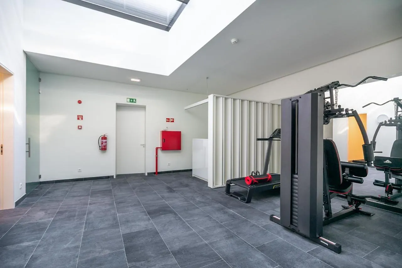 Whome | Av. Da Liberdade Deluxe Apartment W/ S-Pool, Gym & Parking Лиссабон Португалия