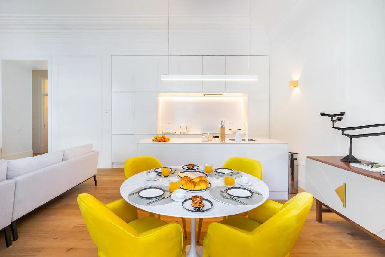 Whome | Av. Da Liberdade Deluxe Apartment W/ S-Pool, Gym & Parking Лиссабон 0*,  Португалия